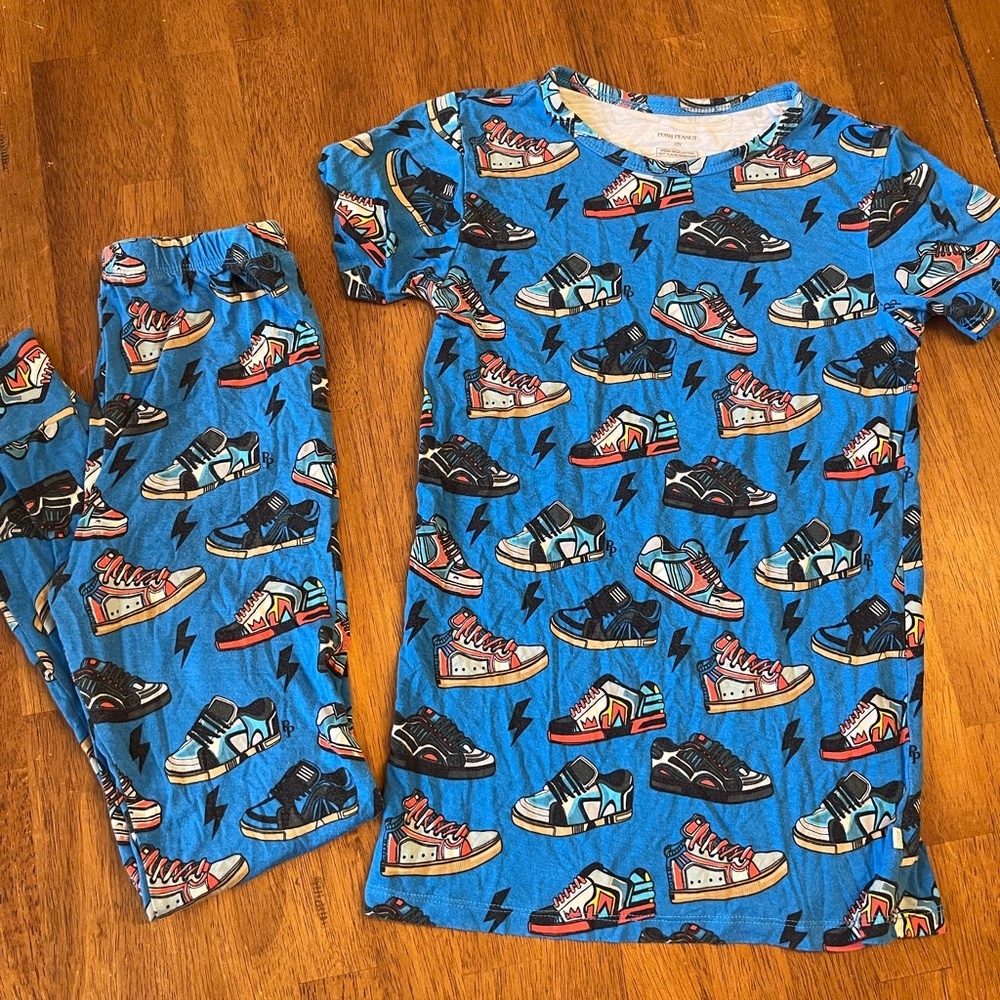 Kids Blue Sneaker Print Pajamas posh peanut size 10